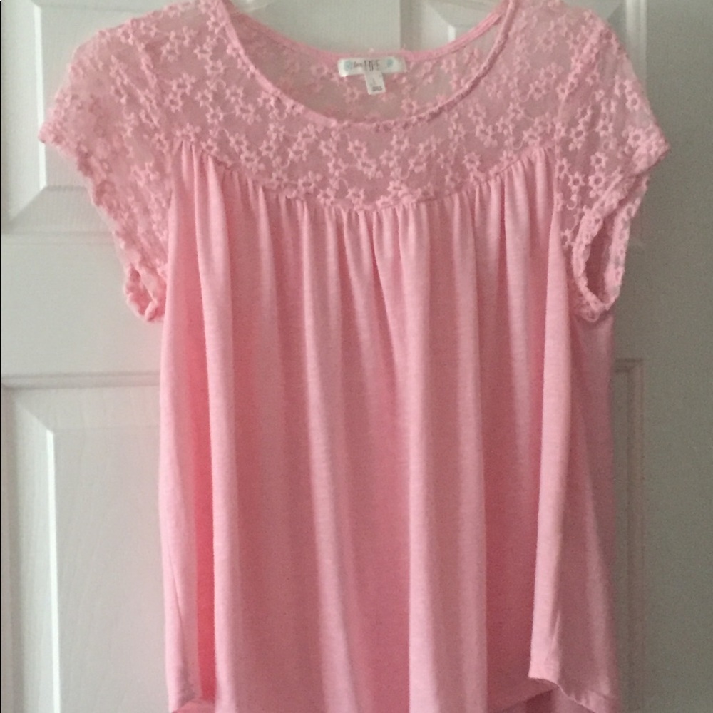 Pink tee with lace floral detail